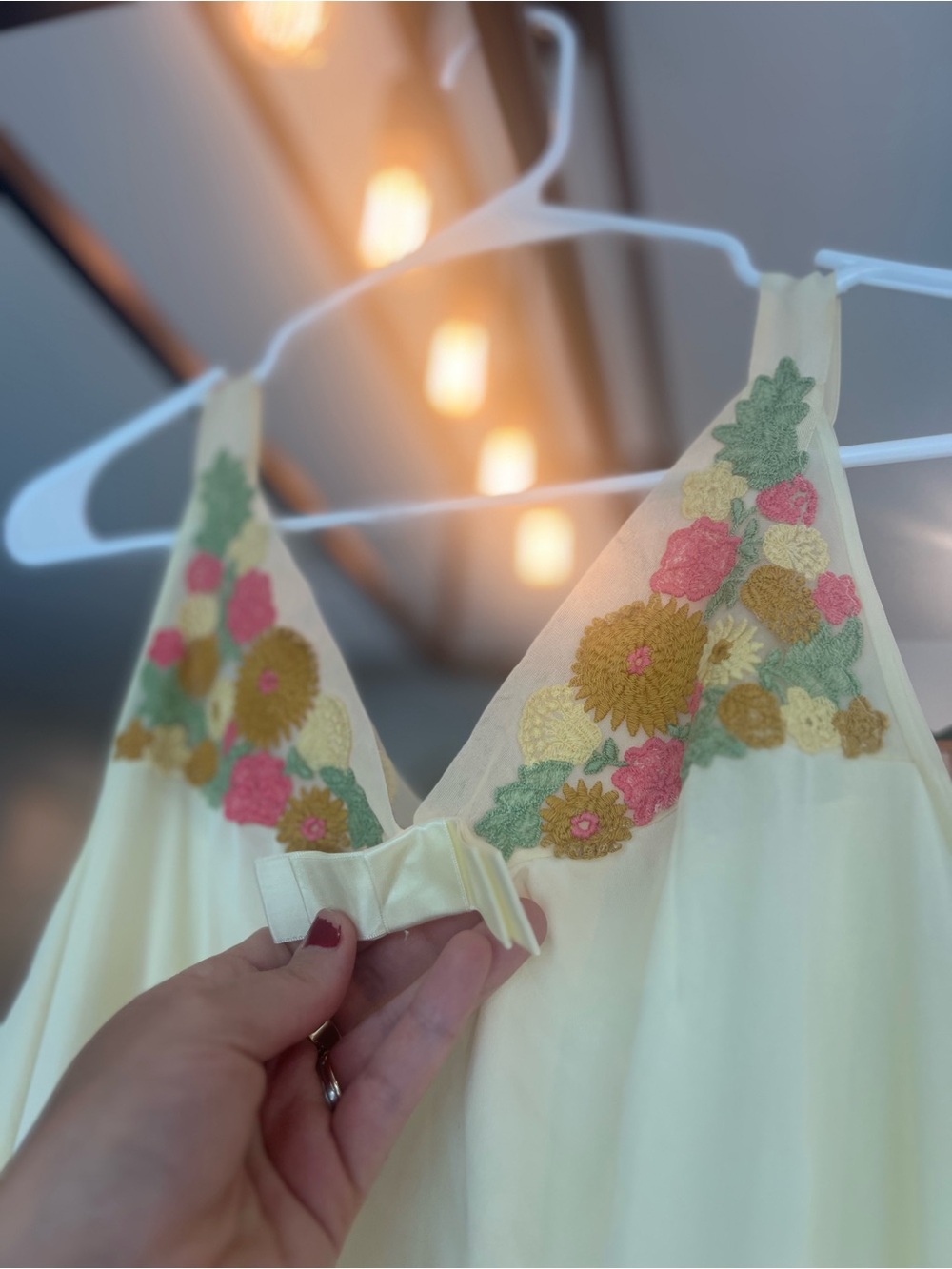 Vintage Cream Slip Chemise with Floral Lace Trim - Picture 2 of 6
